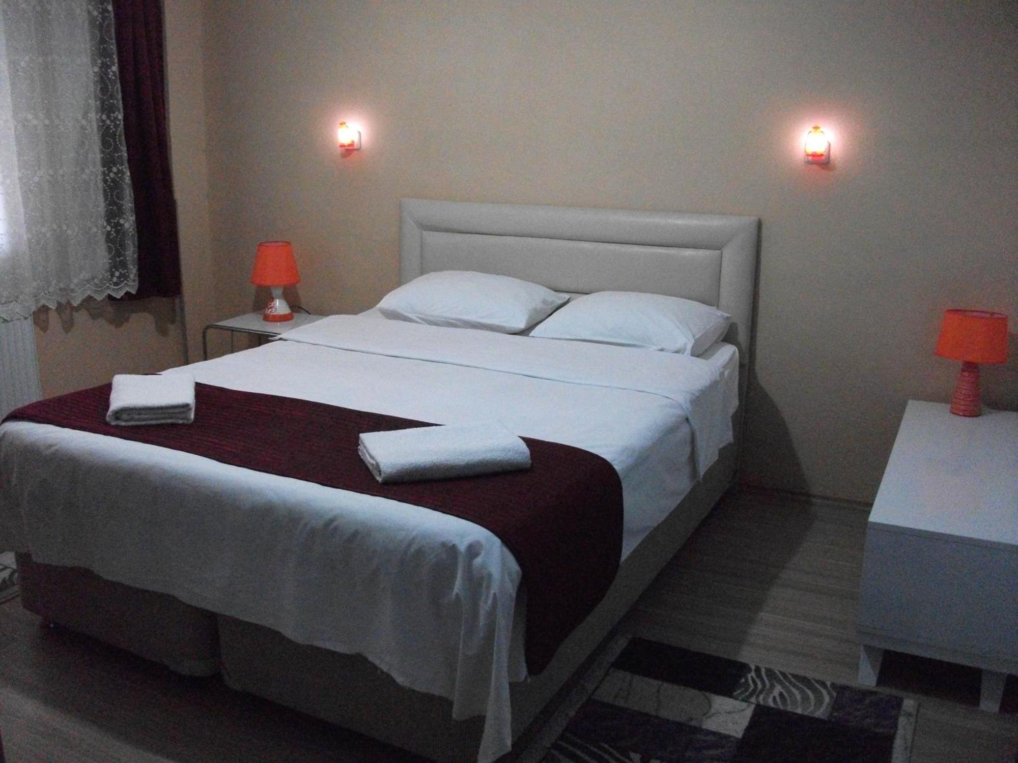 Ernur Pension Canakkale Exterior photo